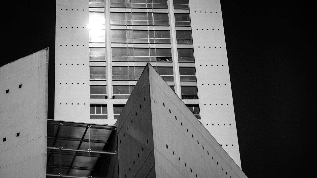 Black and white photo of a modern building in Casablanca capturing geometric design.